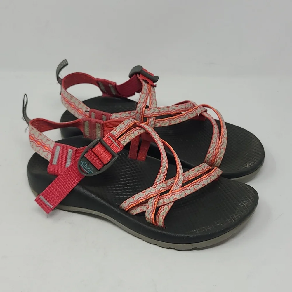 Chaco Girls Waterproof Classic Sandals Size 4